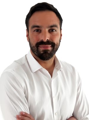 Persona del equipo de Mejores Clientes